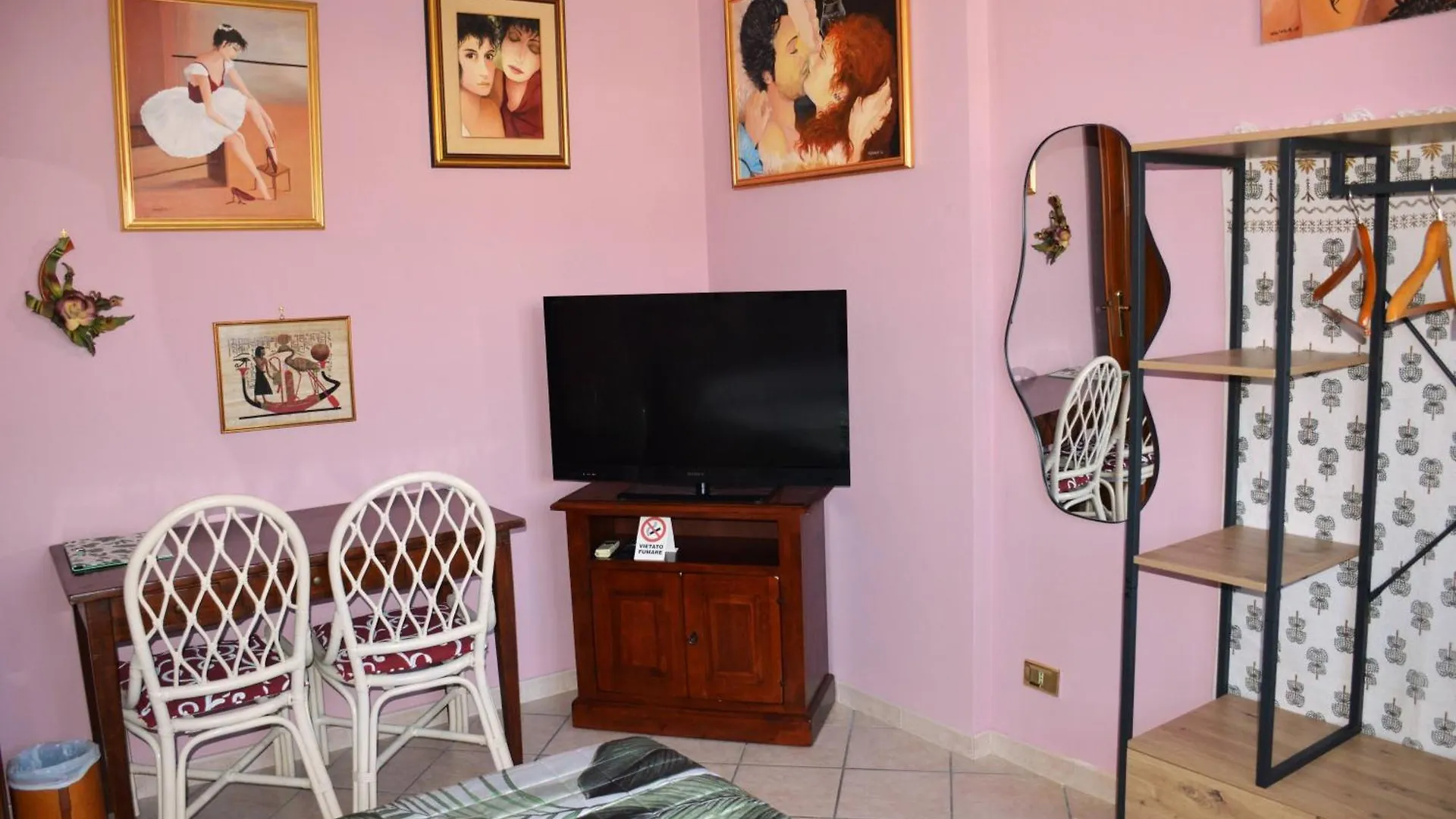 Guest house L'Oasi Delle Vigne Hotel Rome Italy